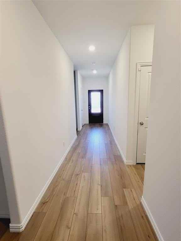 1136 Mimosa Ln - Photo 4 of 30