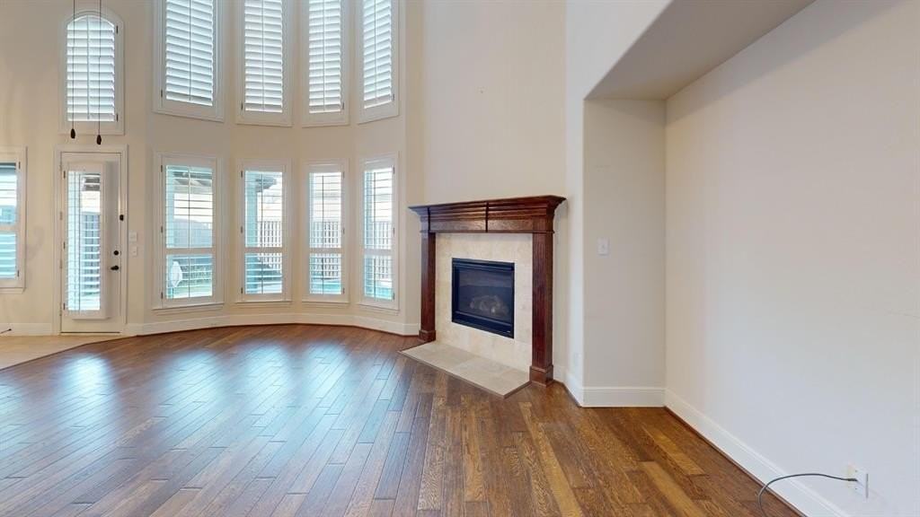 6033 Gentle Way - Photo 4 of 36