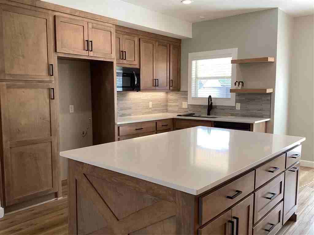 485 Cherokee Trl - Photo 4 of 33