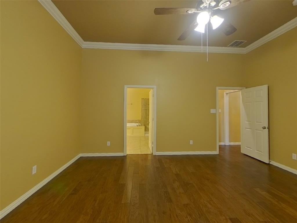 7729 Glencrest Dr - Photo 6 of 27