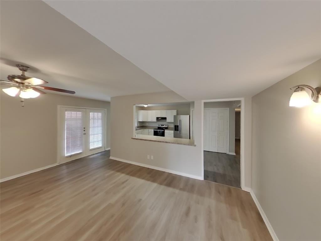 4114 Hartford Dr - Photo 2 of 19