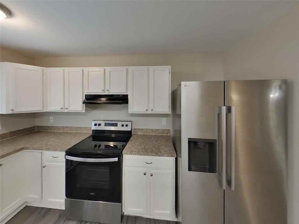 4114 Hartford Dr - Photo 7 of 19