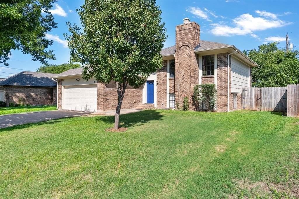 917 Shannon Creek Dr - Photo 2 of 34