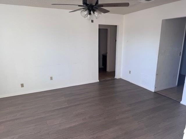 1435 26th St Ne #1435 - Photo 3 of 13