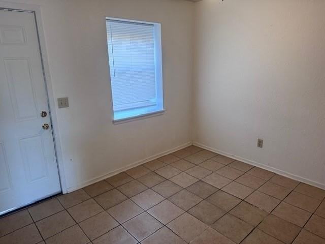 1435 26th St Ne #1435 - Photo 5 of 13