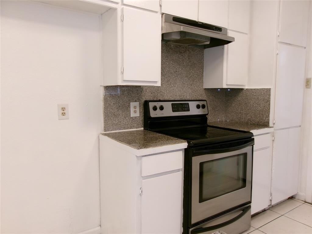 2409 Ventura Dr #B - Photo 3 of 16