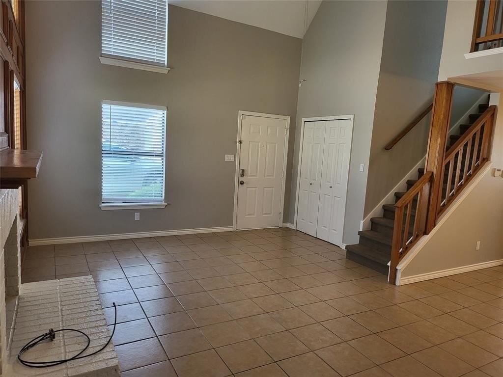 3335 Briaroaks Dr - Photo 6 of 32