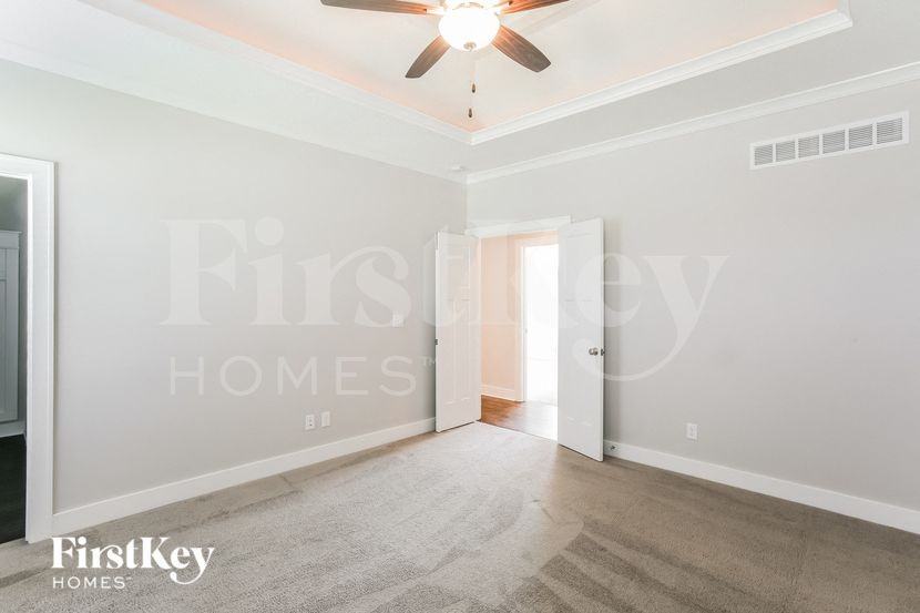 13810 Nw 73rd St - Photo 7 of 15