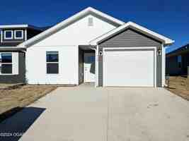 featured image of 719 Short Leaf Ln