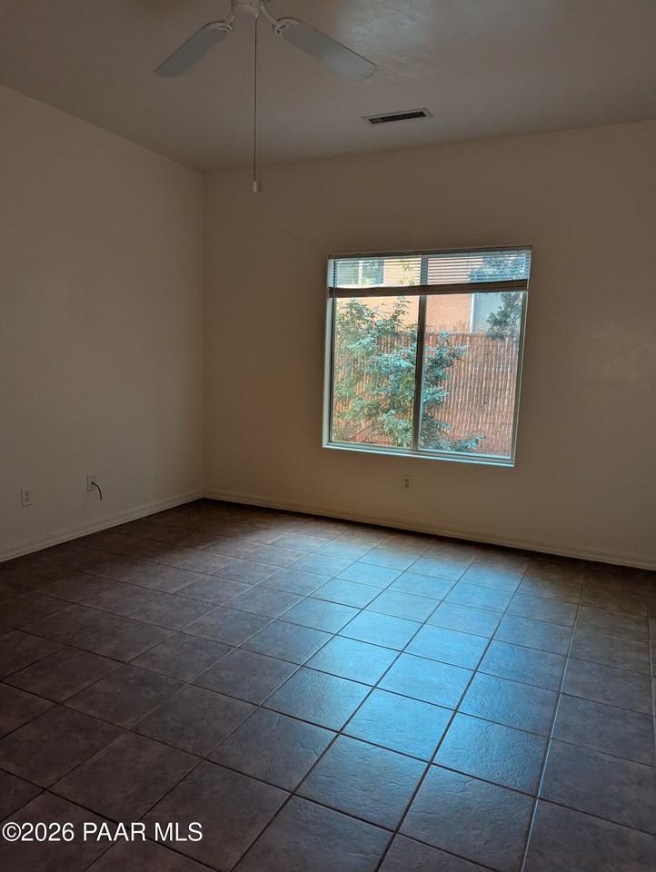 8203 E Long Mesa Dr Apt B #B - Photo 5 of 14