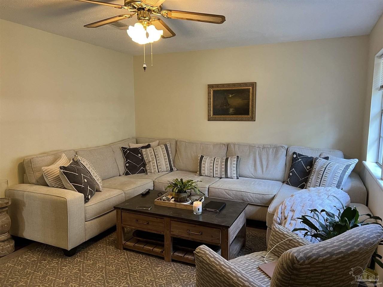 113 Mcclure Dr #A - Photo 3 of 9