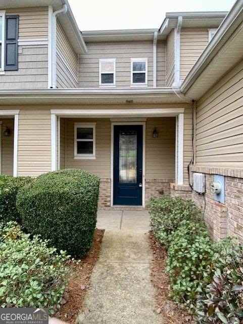 534 Rendezvous Rd - Photo 2 of 40