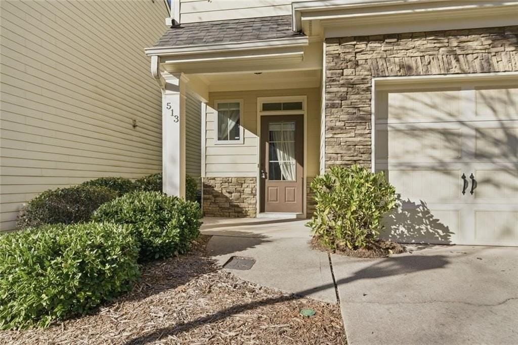 513 Broughton Dr - Photo 3 of 31