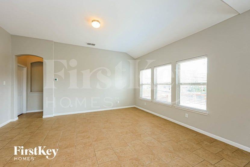 3218 Storm Watch - Photo 3 of 16