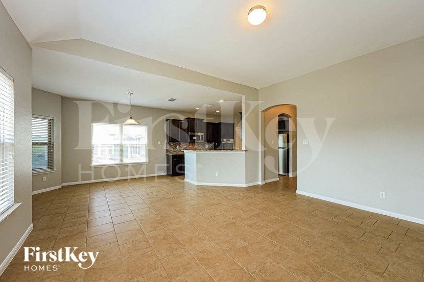 3218 Storm Watch - Photo 4 of 16