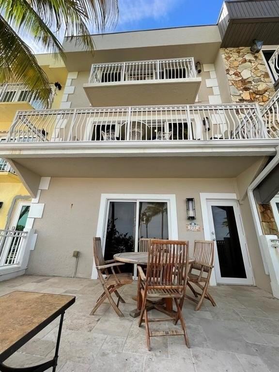 777 S Surf Rd - Photo 5 of 21