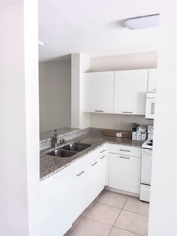 20869 Nw 2nd St - Photo 2 of 9