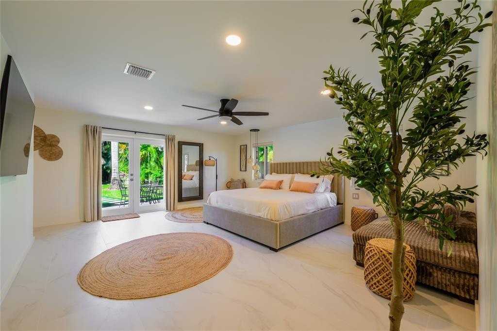 3615 Sherwood Blvd - Photo 4 of 37