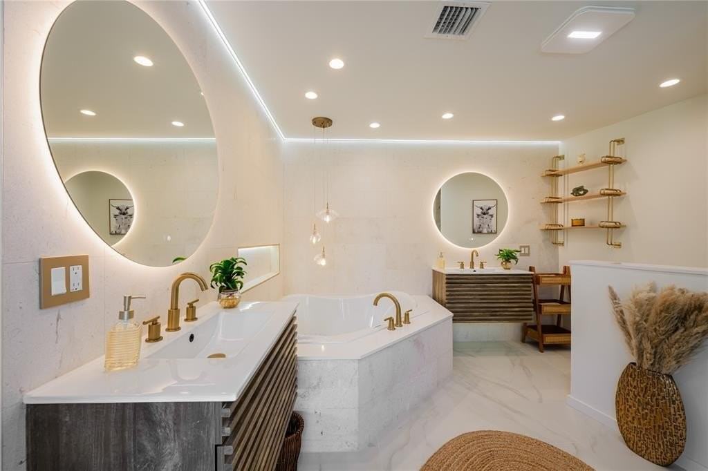 3615 Sherwood Blvd - Photo 6 of 37