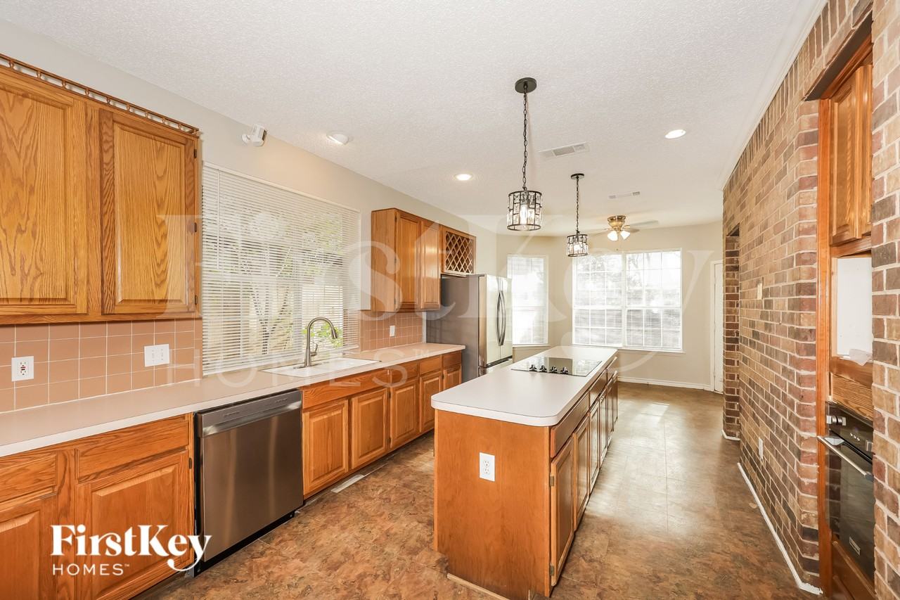 8336 Mountainview Dr - Photo 7 of 19