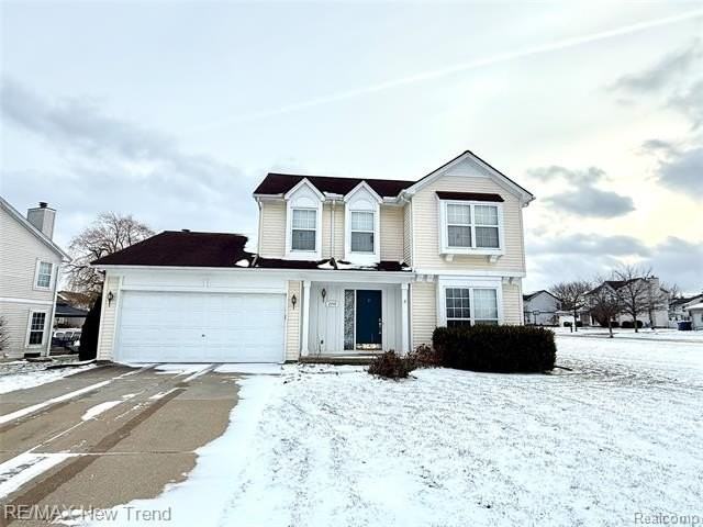 2790 Green Valley Dr