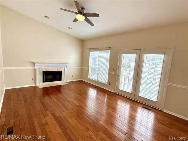 2790 Green Valley Dr - Photo 2 of 15