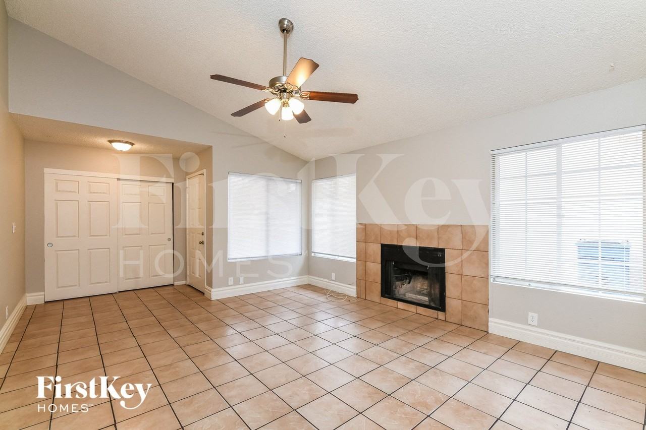 71 N Christy Ln - Photo 2 of 15