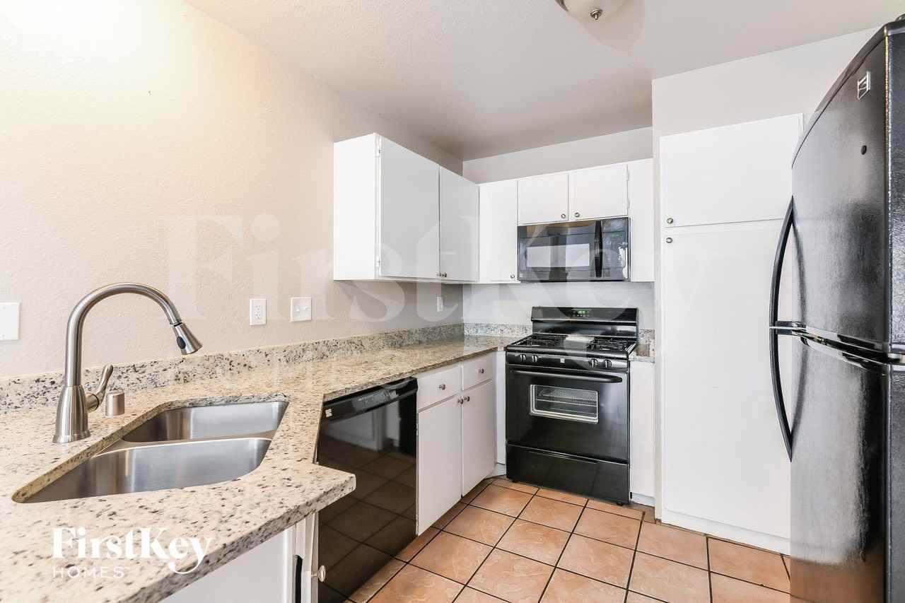 71 N Christy Ln - Photo 6 of 15