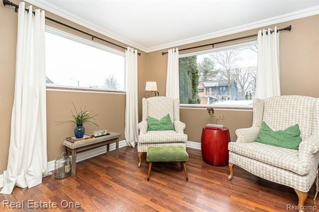 333 N Helen Ave - Photo 5 of 26