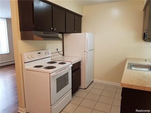 1471 W 9 Mile Rd #3 - Photo 2 of 7