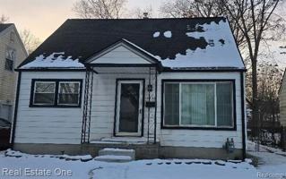 featured image of 18433 Fox