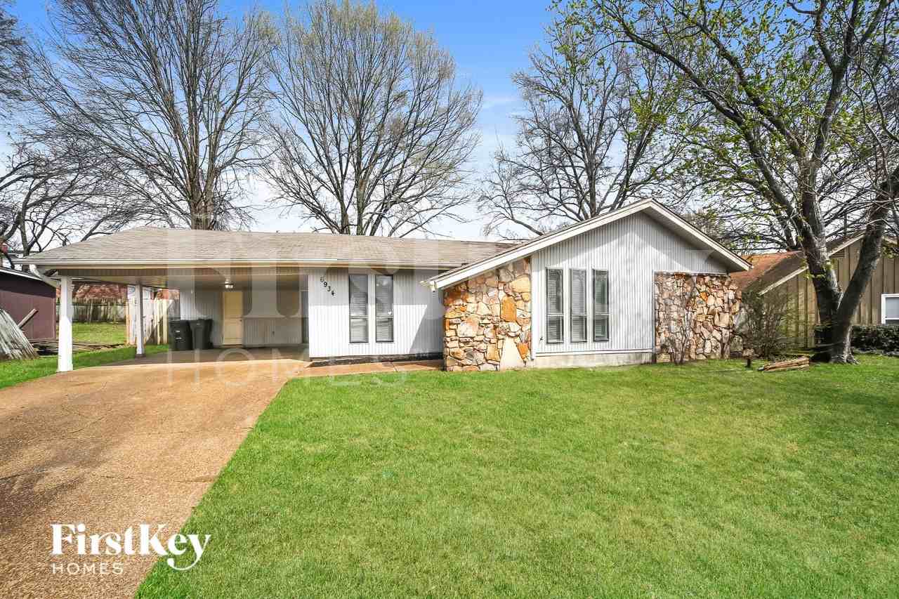 6934 Glenwick Dr - Photo 2 of 15