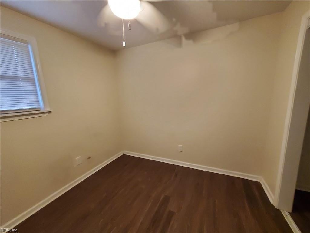 1516 Minnesota Ave #B - Photo 3 of 4