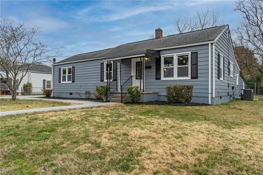 460 Baldwin St - Photo 3 of 35