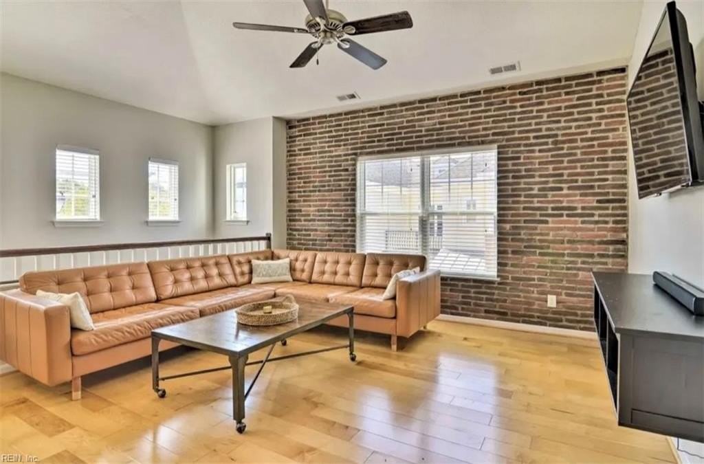 8221 Captains Way - Photo 2 of 13