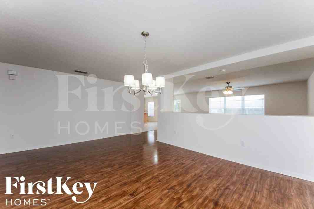 4457 Philadelphia Cir - Photo 5 of 14