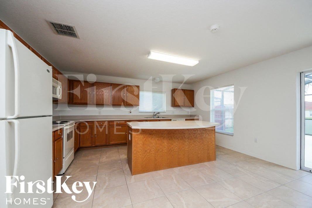 4457 Philadelphia Cir - Photo 6 of 14