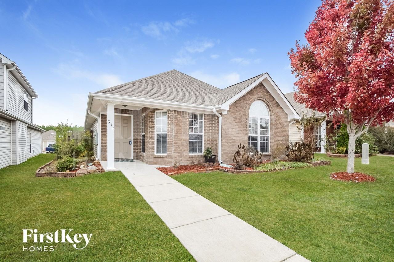 316 Village Dr - Photo 2 of 15