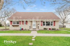 301 E Division St - Photo 1 of 1