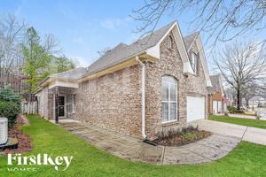 featured image of 230 Vineyard Ln