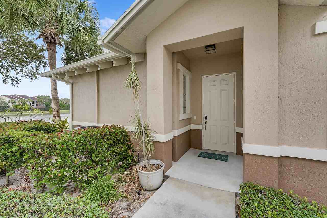 881 Marina Del Ray Ln #1 - Photo 4 of 26