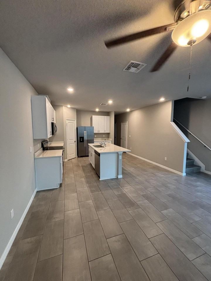 3521 Joshua Tree St Street - Photo 7 of 29