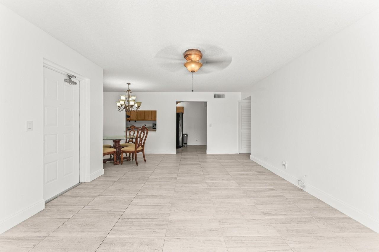 1117 Green Pine Blvd #D2 - Photo 7 of 21