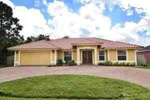 featured image of 558 Sw Colleen Ave