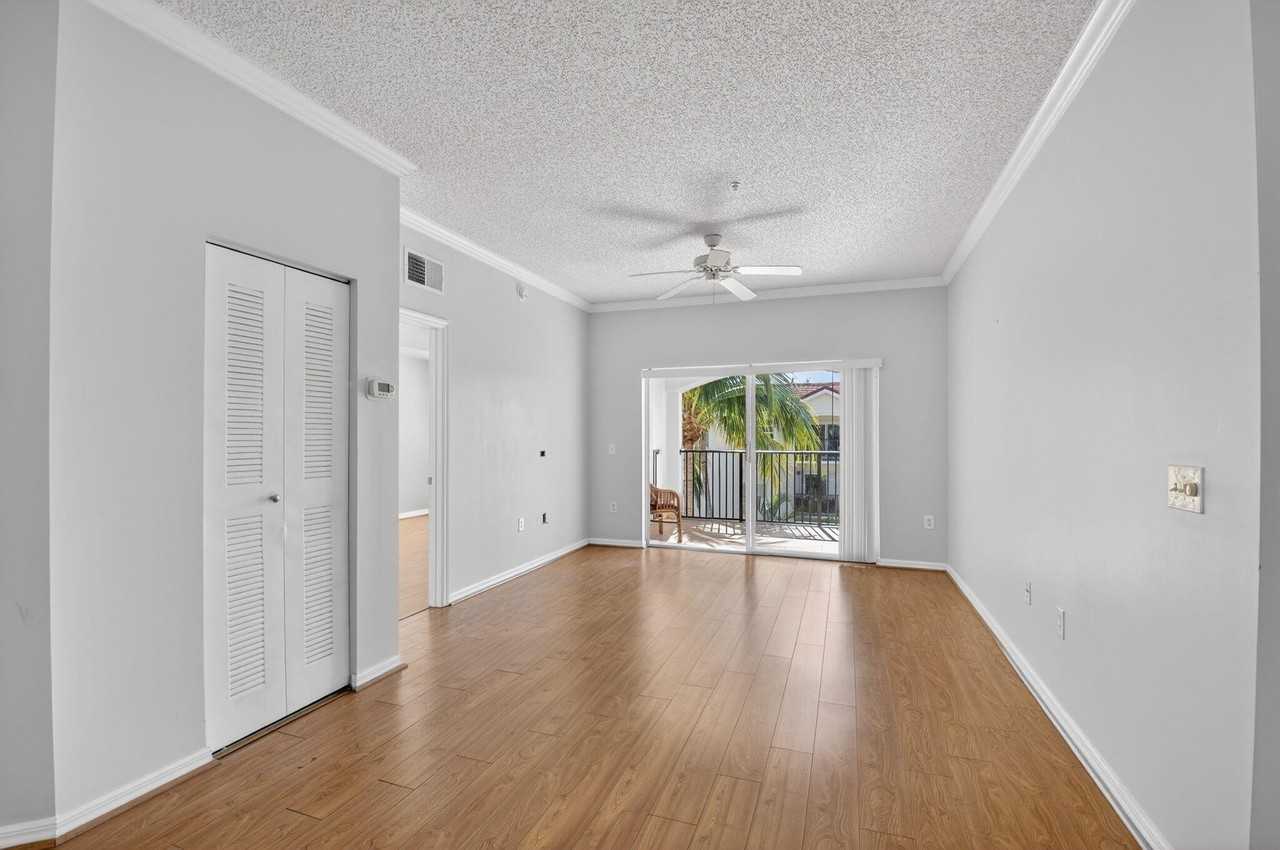 3421 Tuscany Way - Photo 7 of 50