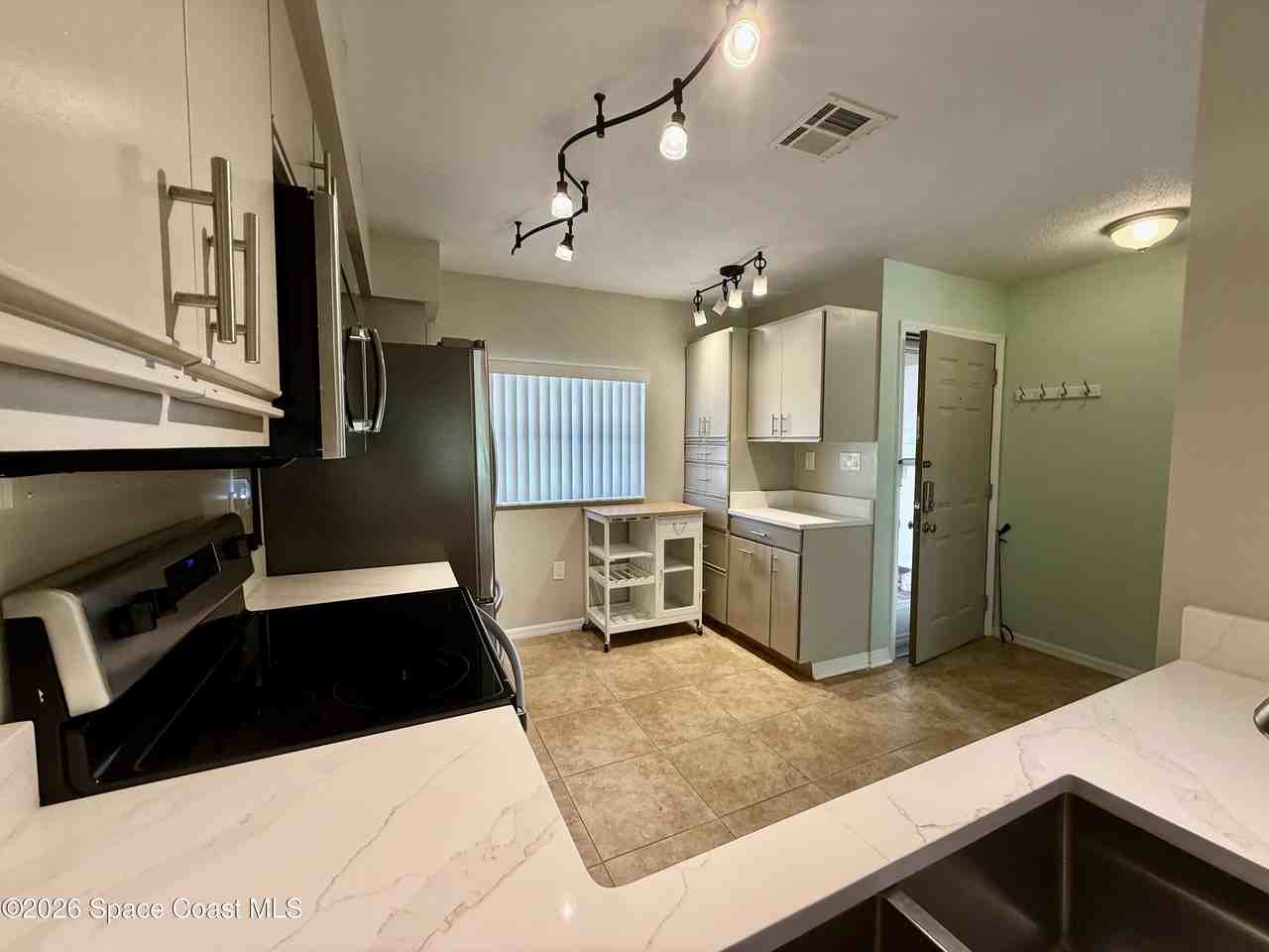 1600 Woodland Dr Apt 8206 #8206 - Photo 5 of 38