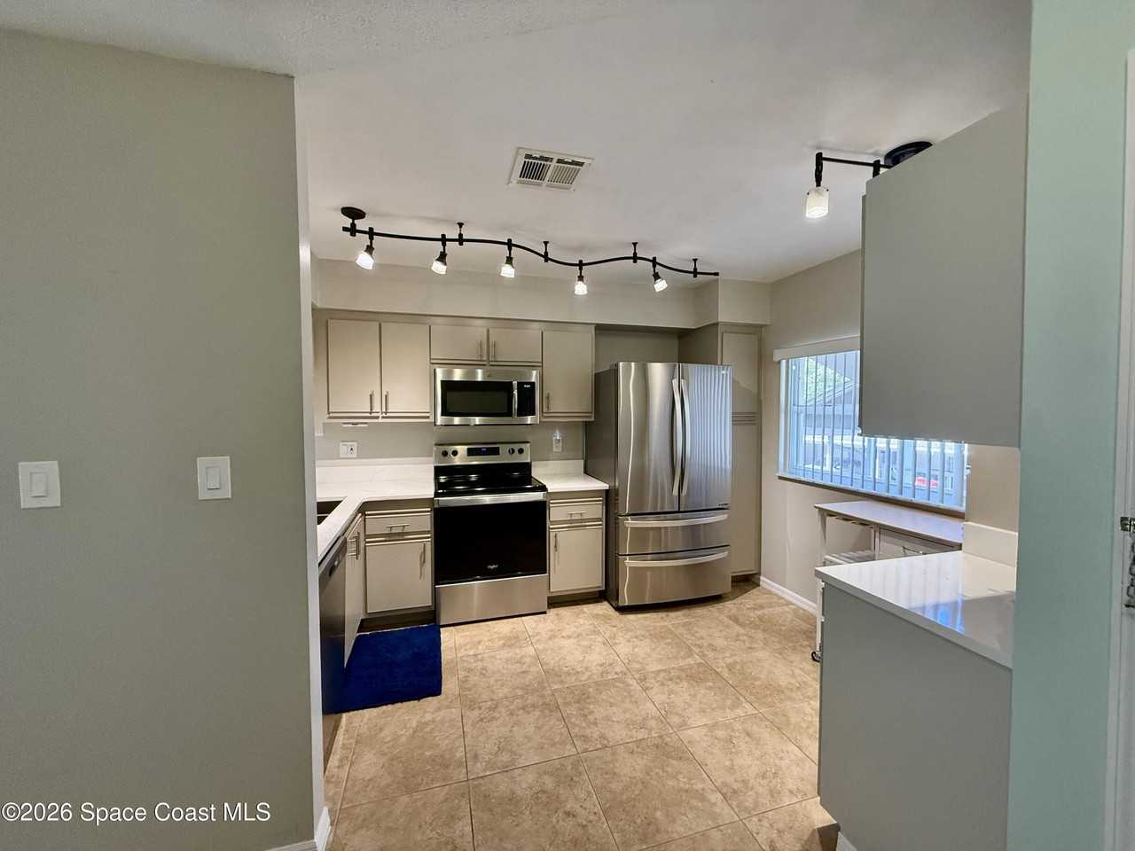 1600 Woodland Dr Apt 8206 #8206 - Photo 6 of 38