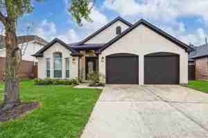 featured image of 416 Twin Timbers Ln