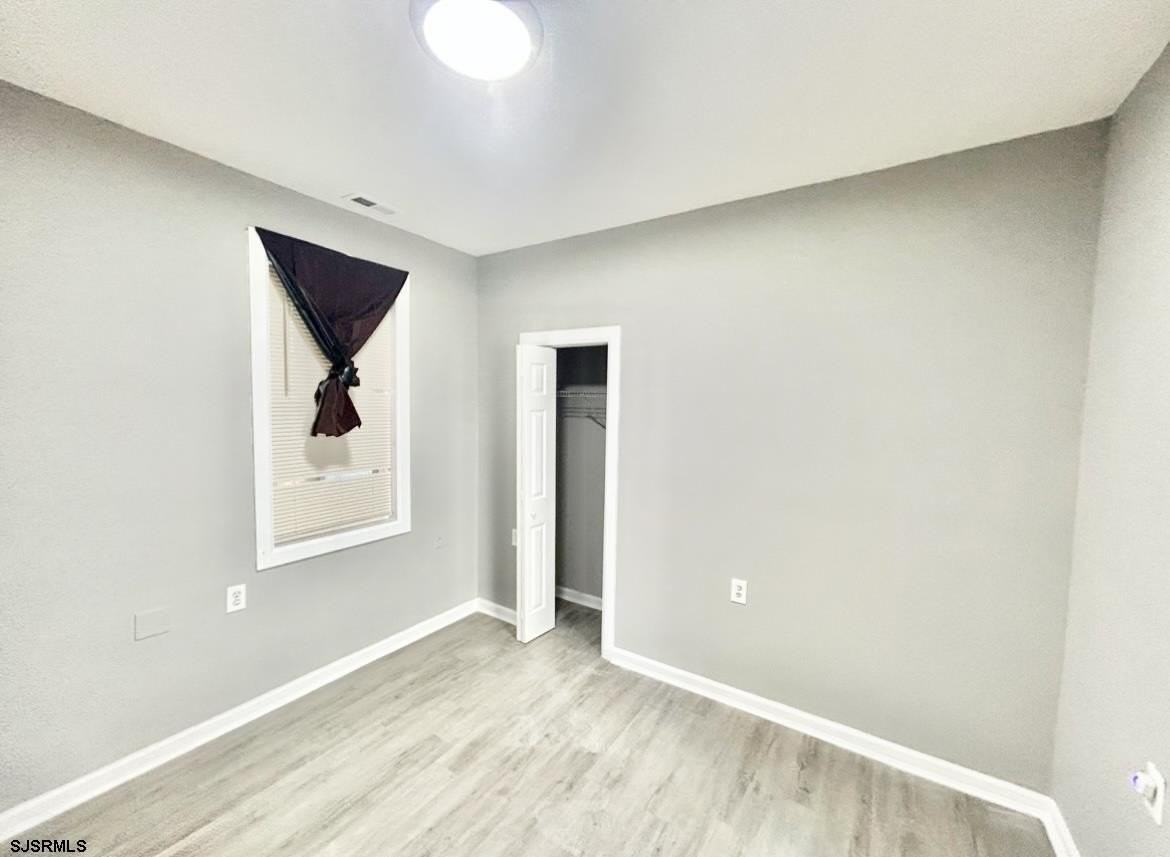 132 N Tennessee Ave - Photo 7 of 9