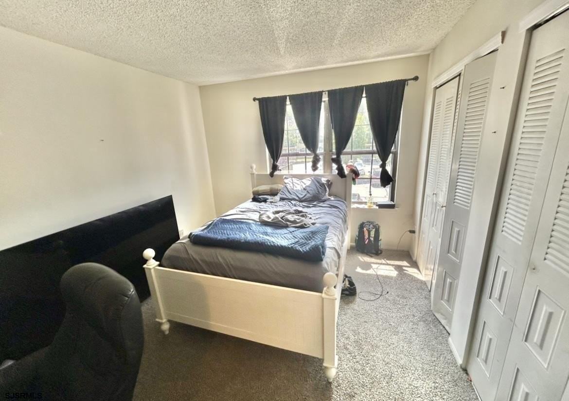 232 Colonial Ct - Photo 6 of 11